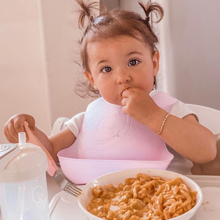 Twistshake Plastic Baby Bibs +4m | Bibenanova