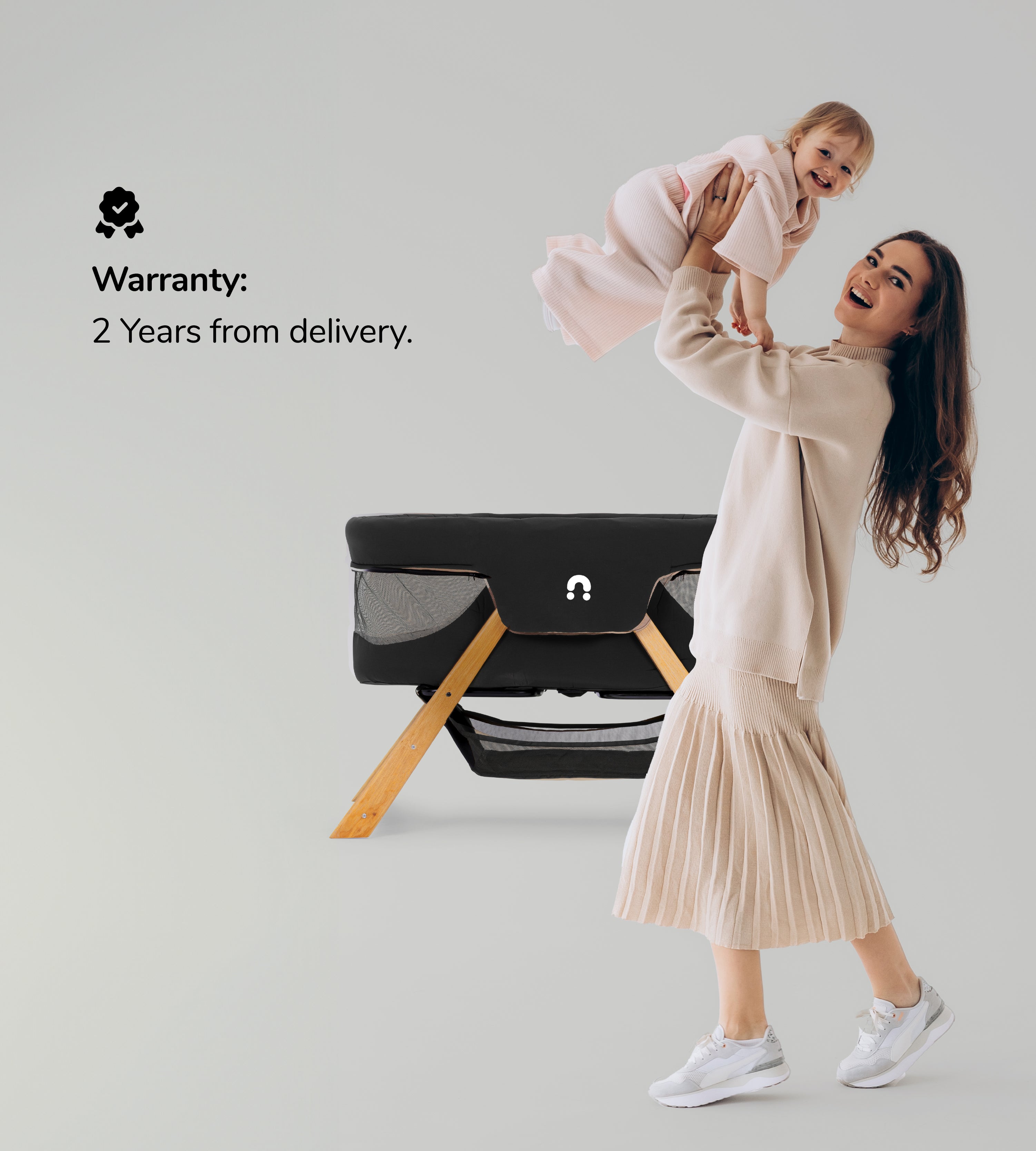 Folding wooden cradle